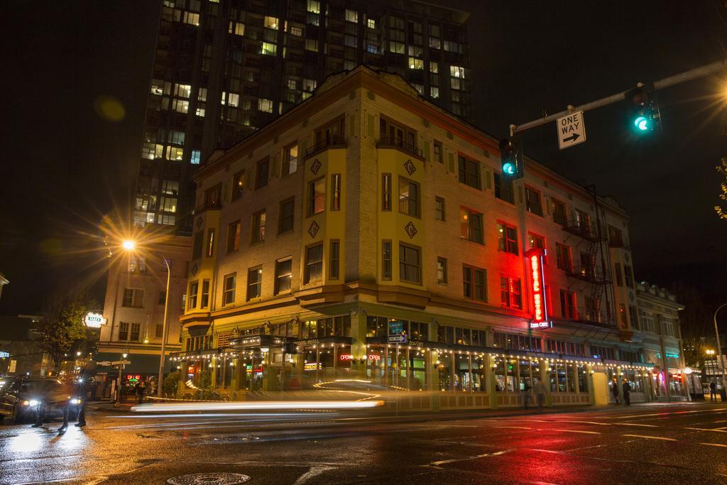 Mcmenamins Crystal Hotel Portland Exterior photo